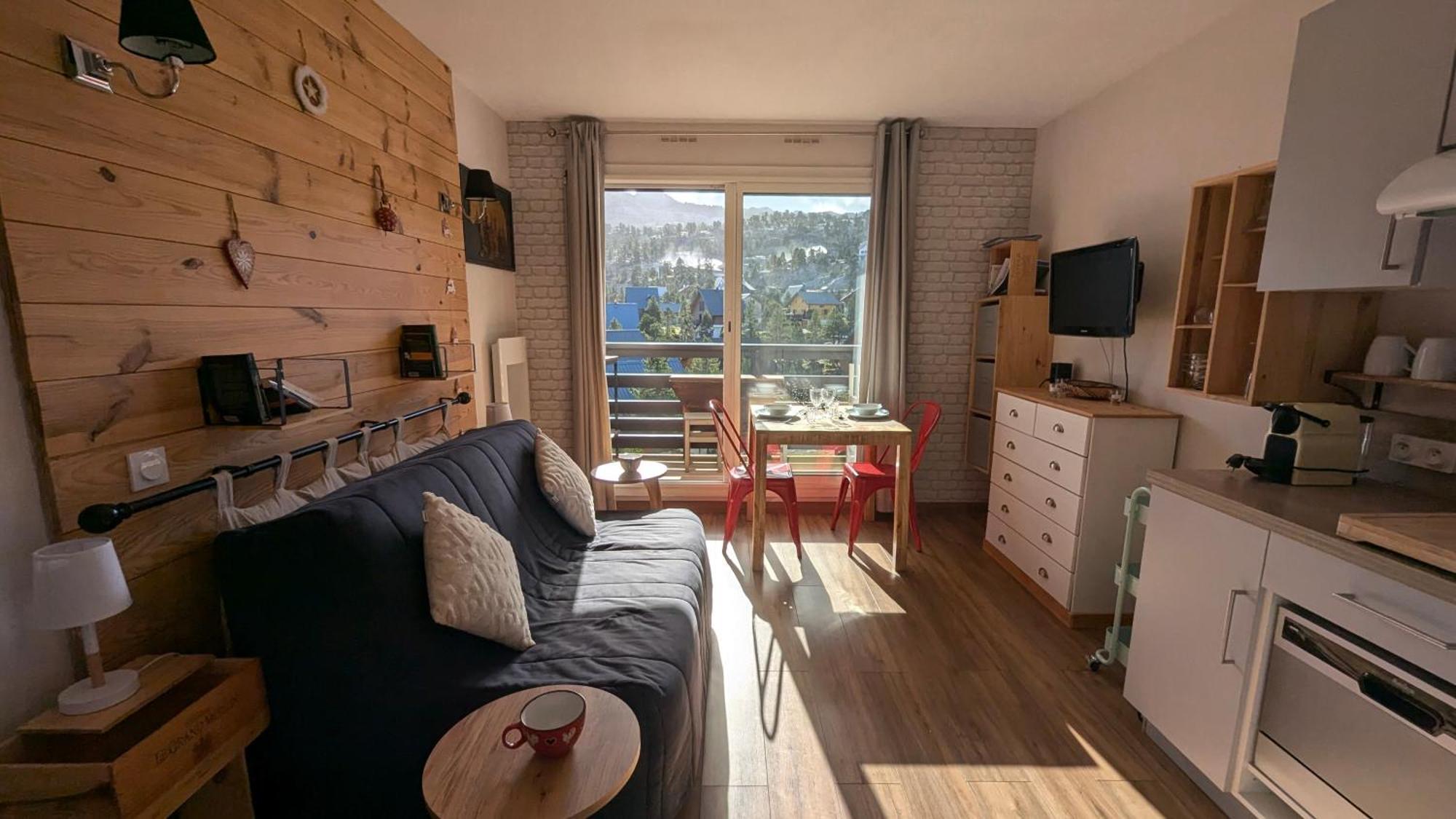 Studio Loubat Pyrenee, Menage Inclus Arette Exteriör bild